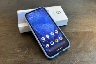 Le Google Pixel 8 pourrait toujours offrir un meilleur rapport qualité-prix que le 8a.