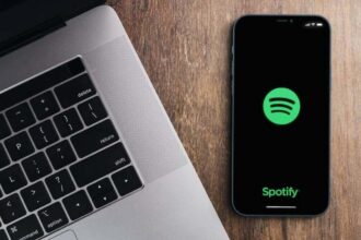 Comment limiter le suivi de Spotify, car il en sait trop sur vous.