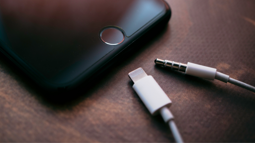Apple abandonne l’adaptateur pour prise jack.