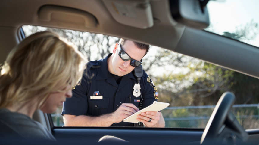 Comment suivre les voitures de police avec Google Maps