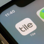 Tile contre AirTags : les traqueurs intelligents comparés