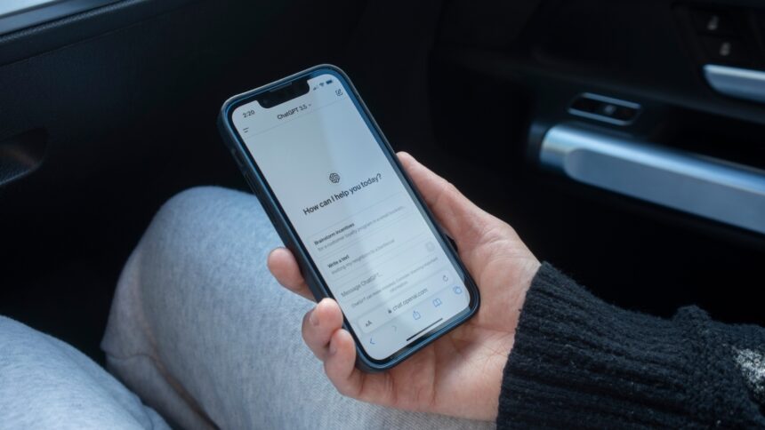 Conversations initiées par ChatGPT avec les utilisateurs
