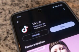 APKMirror Bloque les utilisateurs Android dans le téléchargement de TikTok.