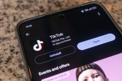 APKMirror Bloque les utilisateurs Android dans le téléchargement de TikTok.