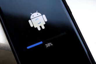 Google vient d’augmenter les exigences minimales de spécifications pour Android 15.