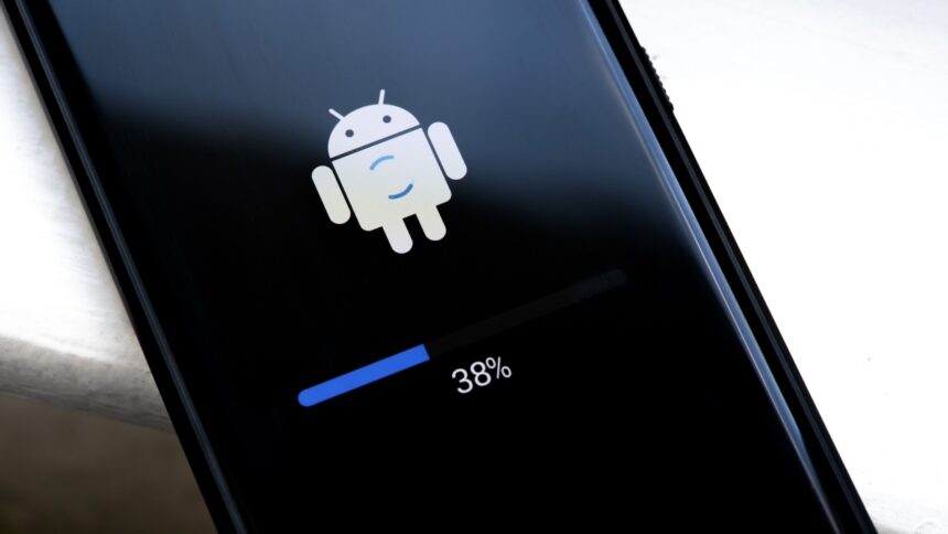 Google vient d’augmenter les exigences minimales de spécifications pour Android 15.