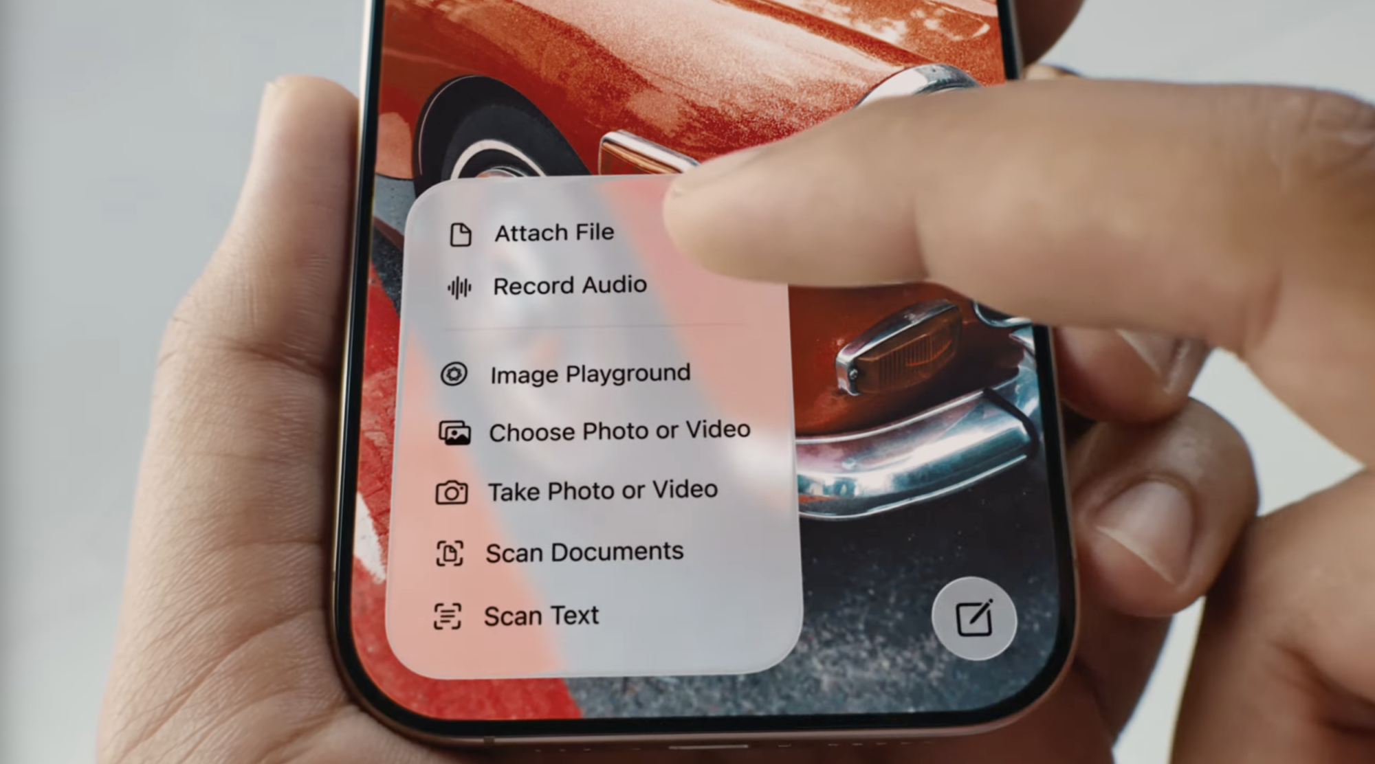 Une capture d'écran d'un menu transparent sur un iPhone