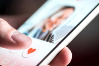 Cessez de partager des captures d’écran de Tinder sur Internet, vous ne ferez que du mal à quelqu’un.